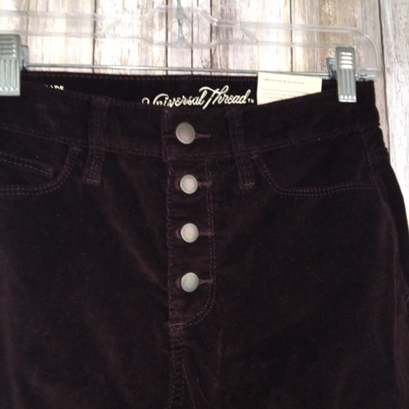 NWT Universal Thread High Rise Maroon Corduroy Jeans - Picture 4 of 5